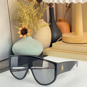 Fendi Sunglasses 550